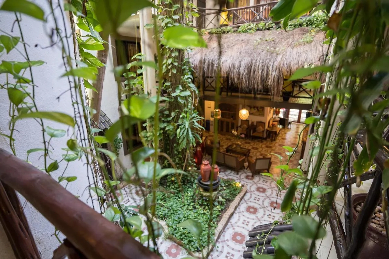 ****  Posada Mariposa Boutique Hotel - 5Th Avenue Playa del Carmen Mexiko