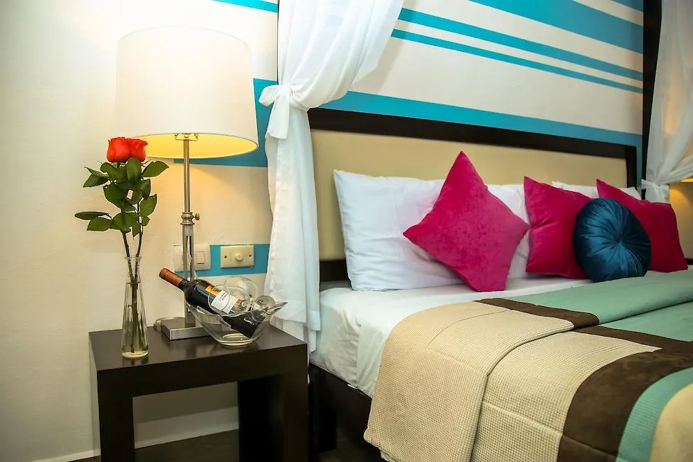 Posada Mariposa Boutique Hotel - 5Th Avenue Плая-дель-Кармен