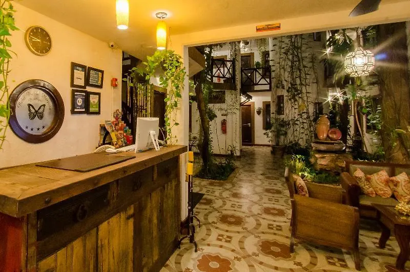 Posada Mariposa Boutique Hotel - 5Th Avenue Плая-дель-Кармен